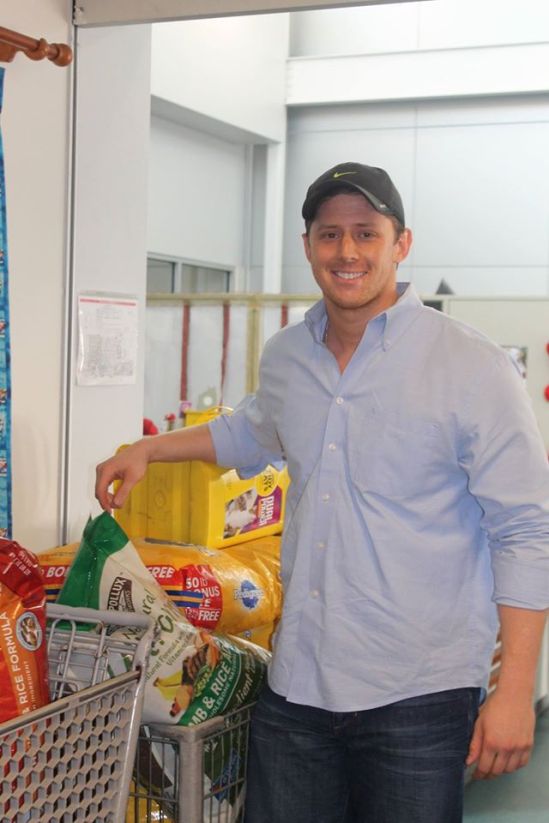 cats, dogs, Animal Shelters, Dallas Animal Shelter, Giving Tuesday, Donations, cat litter, giving back, Bryce Vucekovich